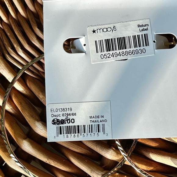 NWT 18k GOLD / Hoop Earrings / NEW OS - Picture 3 of 4